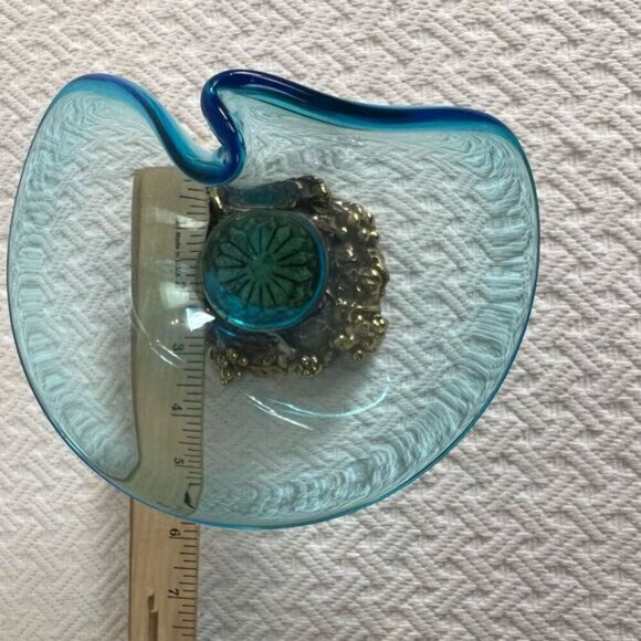 Vintage Hand Blown Blue Glass Bowl Tray Plate Centerpiece Metal Gold Base MCM - Picture 2 of 15